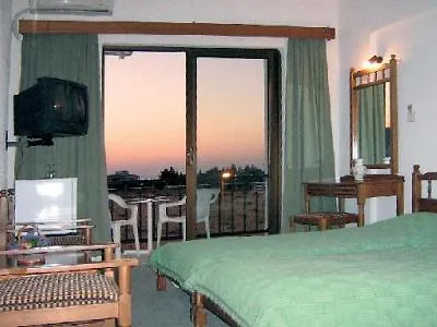 Hotel Sky 4*